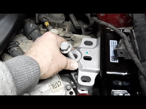 Видео: Замена опоры DSG DQ-500       Фольксваген Тигуан 2021.Выгоняем свинью из под капота).