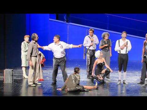 Видео: Новата премиера на театъра „Балкански синдром“ провокира публиката