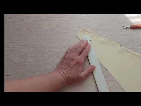 Видео: Підготовка бічного зрізу спідниці до  вшивання  блискавки@lenapasichnyk#diy #sewing #fashion 