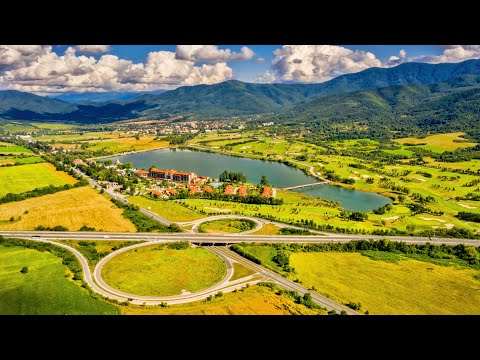 Видео: НИЕ ОБИЧАМЕ ПРАВЕЦ!