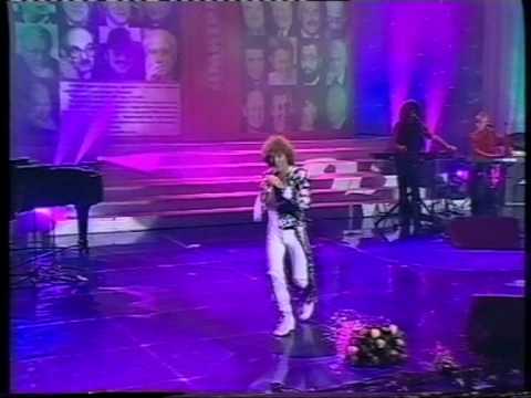 Видео: Валерий Леонтьев на 8-летии Бульвара - Пой, сердце
