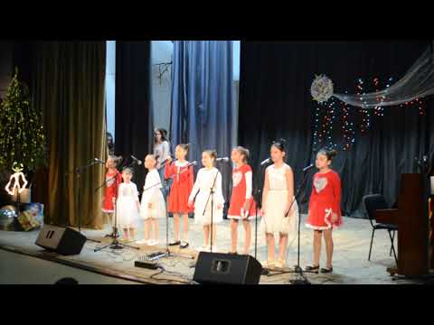 Видео: ДМФ "Звездопад" - " Коледа - бяла магия"