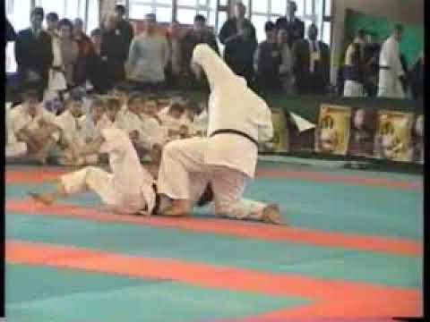 Видео: Леонид Щепкин: «Чайная церемония» — демонстрация серии бункай из положения «Сэй-дза».