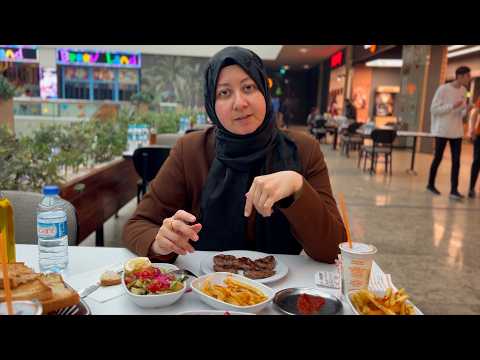 Видео: Стамбульский путеводитель по Золотому Рогу: местная еда🍧Скрытые жемчужины ✨