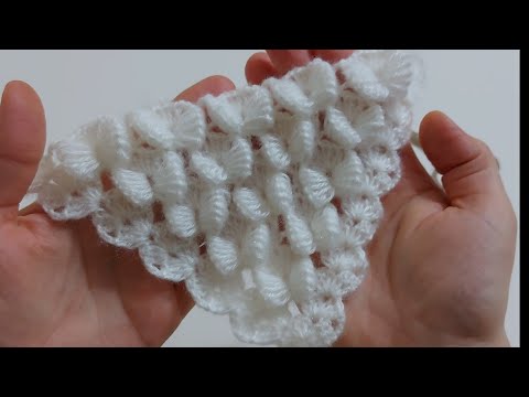 Видео: 🦋Легкий вязаный крючком узор треугольной шали / 🦋 схема вязания шали / шаль крючком / шаль бабочка