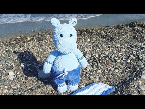Видео: МК БЕГЕМОТ КРЮЧКОМ ❤ БЕГЕМОТИК "ТОМБИК" 3-Я ЧАСТЬ (Плавки и полотенце) #амигуруми #бегемоткрючком