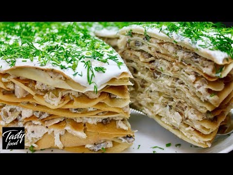 Видео: Блинный Торт с Грибами и Курицей! Закусочный Торт!