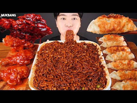 Видео: острая курица и лапша, клецки 🍗 SPICY CHICKEN BLACK BEAN NOODLE DUMPLING ASMR MUKBANG
