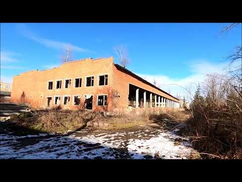 Видео: "Прогулка по развалинам Нальчикского электровакуумного завода с его бывшим сотрудником".01.01.2023