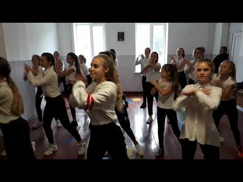 Видео: Флешмоб за День учителя.