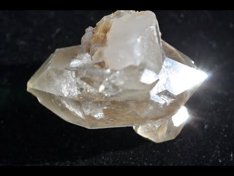 Видео: КАМНИ 7