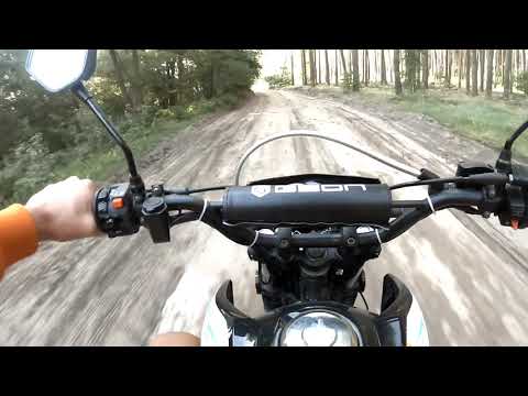 Видео: Покатушки на Geon x road light 250 кубовый