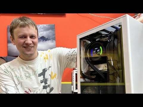 Видео: Рома собрал себе КОМПЬЮТЕР мечты за 350.000 рублей! Что внутри? 😱😍