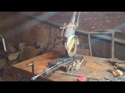 Видео: Стійка для болгарки на 230мм.