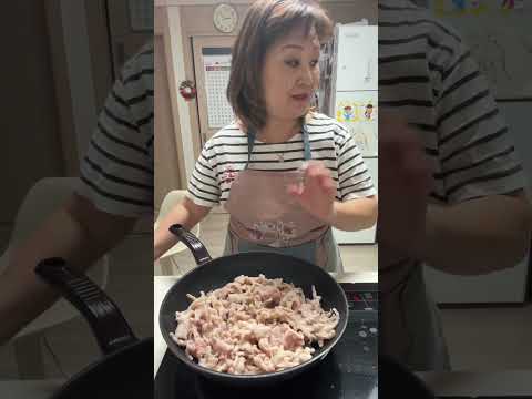 Видео: Куриные лапки по-корейски