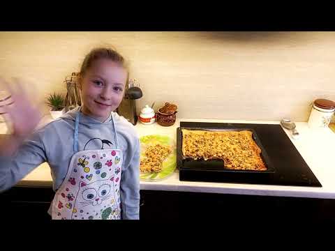 Видео: Простая и вкусная пицца по-домашнему