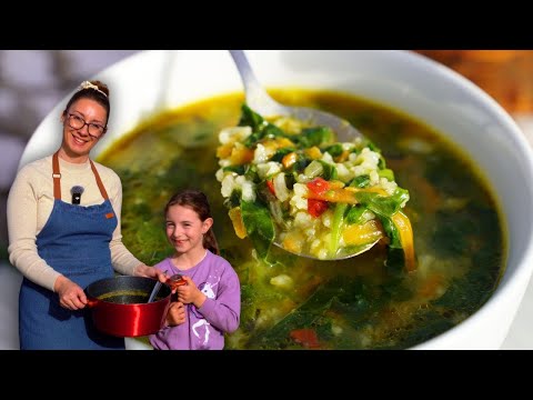 Видео: Спаначена супа | Пролетна супа със спанак