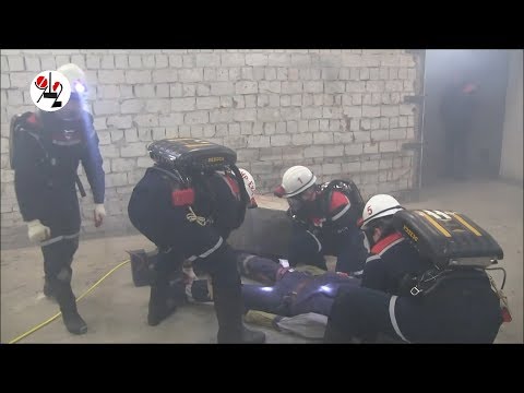 Видео: Горноспасатели спасли из-под завала... манекен