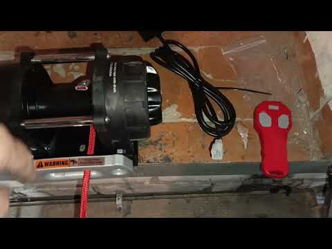 Видео: Новая переносная лебедка для уазика