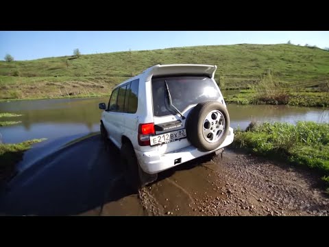 Видео: ВПЕРВЫЕ ЕДЕМ В БРОД. Экспедиция на Воргольские скалы: Suzuki Vitara , Mitsubishi Pajero и AstroVan