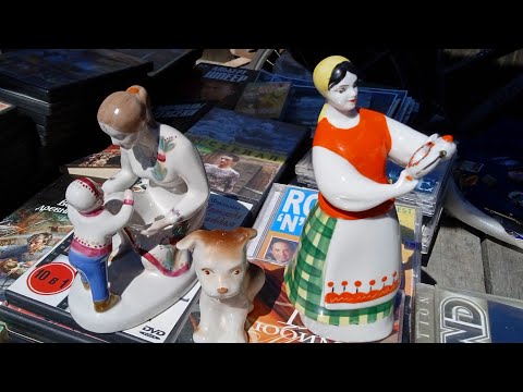 Видео: Барахолка в Чернігові 27 04 2024  A flea market in Chernihiv