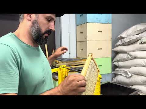 Видео: Ручний станок для розпечатування рамок 145 та 230 !!!