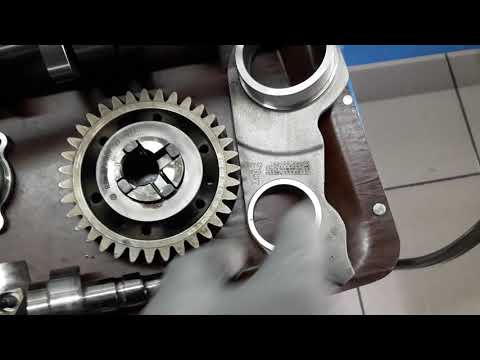 Видео: VW T5 2.5 TDI AXD.BAC.BPE.AXE Установка меток ГРМ