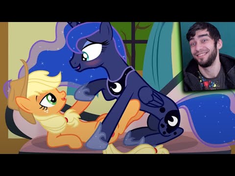 Видео: Почему я? ~ Принцесса Луна (Поздние ночные брыкания) - Реакция на Комикс