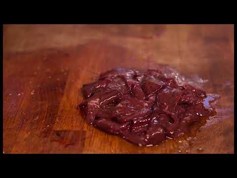 Видео: Черен дроб с праз-Рецепта на деня от Бързо,лесно,вкусно-16.10.2017 г.