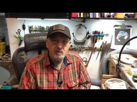 Видео: Как закрепить кабошон в оправе (сделай сам)