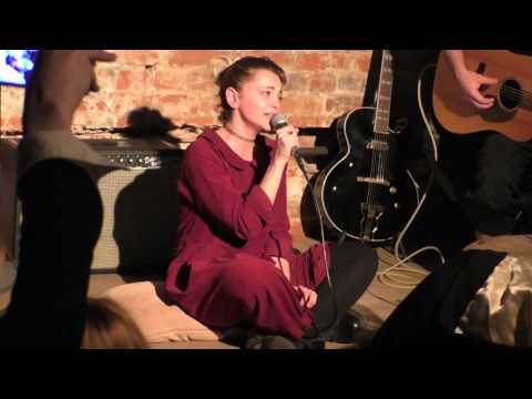 Видео: Теона Дольникова - Прощай @ Мастерская 28.04.2016