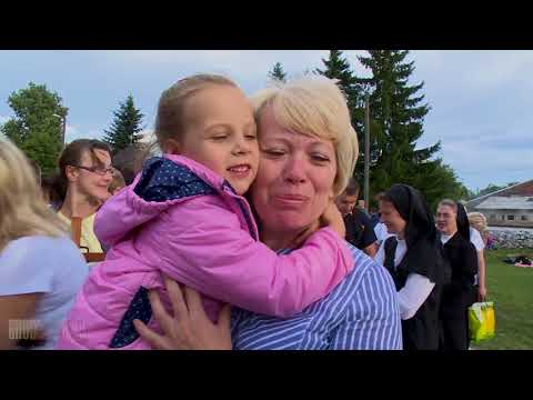 Видео: Пілігрымы крочаць у дыяцэзіяльны санктуарый у Тракелі
