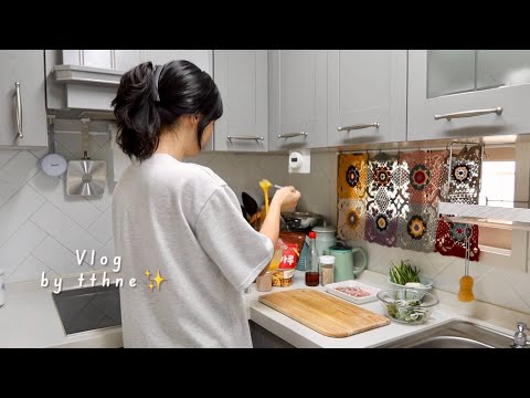 Видео: Моя повседневная жизнь — тщательно готовить для себя💛Хотите увидеть милую вязаную сумку?🤍🧡