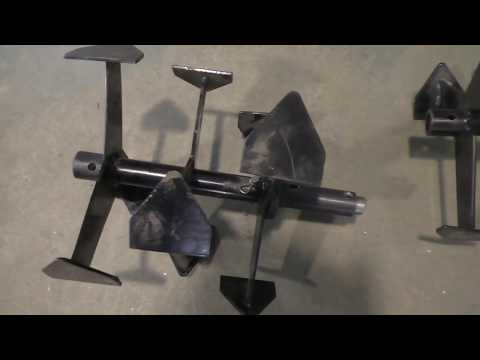 Видео: Фрезерование земли гусиными лапками