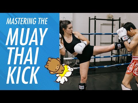 Видео: Изучаем приёмы «Раундхаус», «Лоу-кик» и «Свитч-кик» | Основы для начинающих с Neungsiam Fairtex