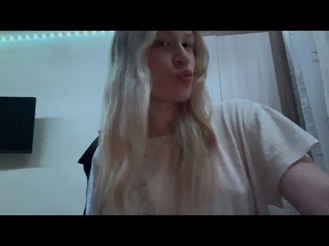 Видео: fast ASMR for ADHD on blue subjects/быстрый и агрессивный асмр для СДВГ по голубым предметам
