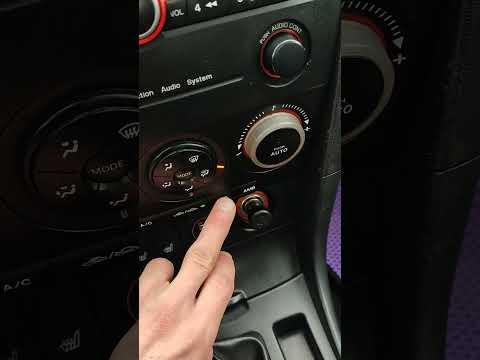 Видео: не работает блок климата-контроля Мазда 3