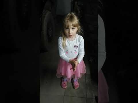 Видео: Дочка просит джип)