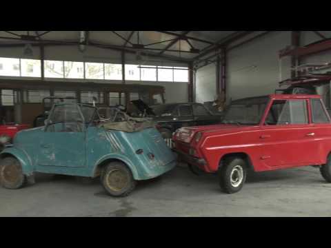 Видео: ЛуАЗ-969м и СМЗ С-3Д ("инвалидка"). Приобретение и попытка тест-драйва