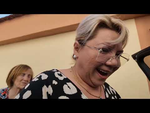 Видео: В это сложно поверить. Меня срочно вызвала подруга. ПЕРВЫЙ РУМ ТУР ПО ЗАГОРОДНОМУ ДОМУ.