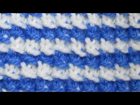 Видео: Простой двухцветный узор спицами