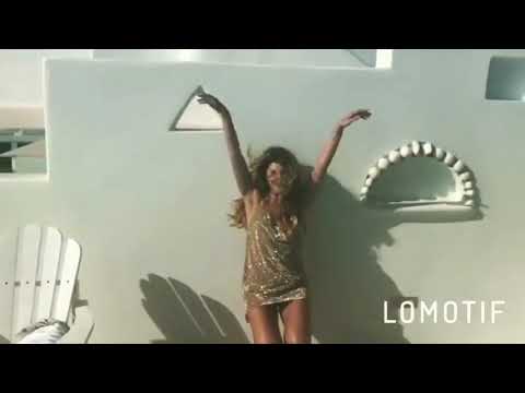 Видео: Миша Романова и Макс Барских на отдыхе в Греции