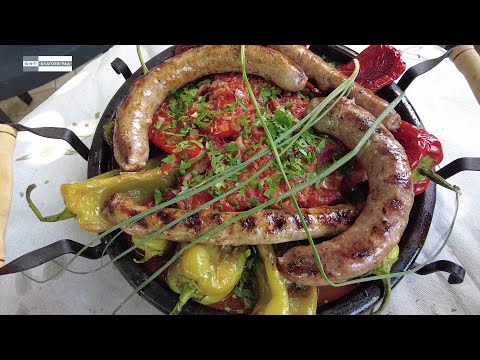 Видео: Пържени пиперки с доматен сос