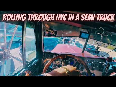Видео: Катаемся по Нью-Йорку в растянутом Peterbilt 379 | Как справиться с ужасными водителями | 18 скор...