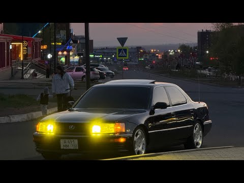 Видео: СТАРАЯ КЛАССИКА LEXUS LS400 V8 4.0 НОВЫЙ САЛОН! ВЛОЖИЛ ЕЩЕ 150 ТЫС