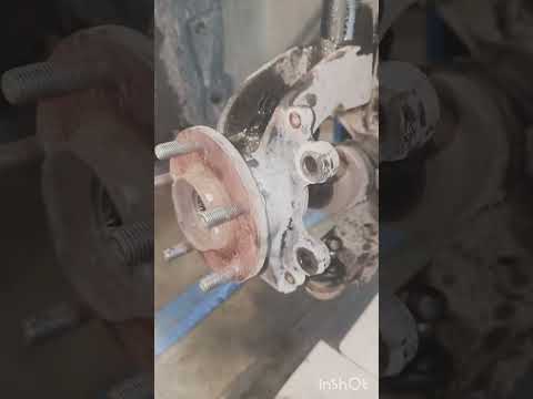 Видео: Мазда 3 БК замена переднего ступичного подшипника