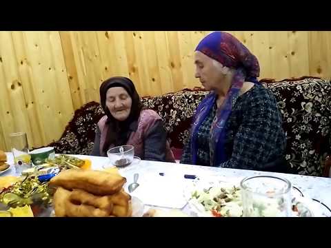 Видео: В гостях у Хафисат Узденовой Али, Исса, Исмаил, Байдымат. Горькие воспоминания. Ачы эскериуле      .