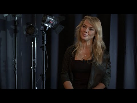 Видео: Наталия Диевская - о себе, таланте и поклонниках | Musical Universe