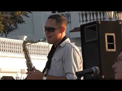 Видео: Рояль в кустах - Knocking on heavens door ‎(3 ‎сентября ‎2014)