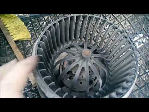 Видео: замена моторчика печки Мерседес Атего
